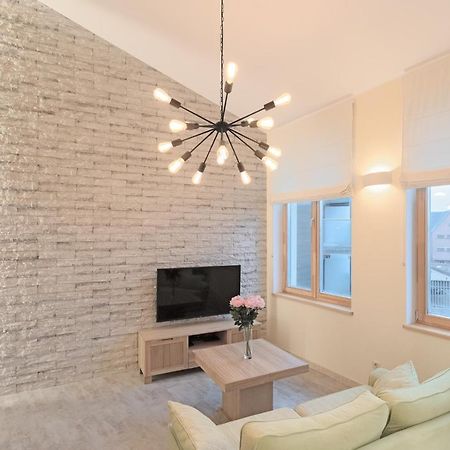 Kaunas City Center Loft By Urban Rent ภายนอก รูปภาพ